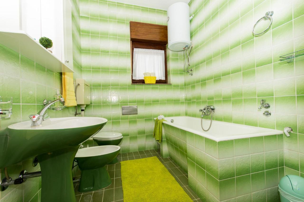 Mila A1 & A2 & 3 Apartament