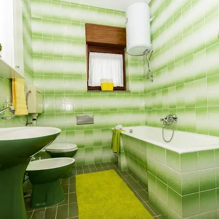 Apartmani Mila A1 & A2 & 3 Traù Esterno foto